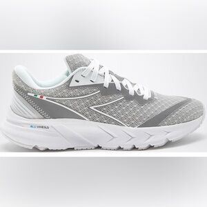 Women's Diadora Volo 2